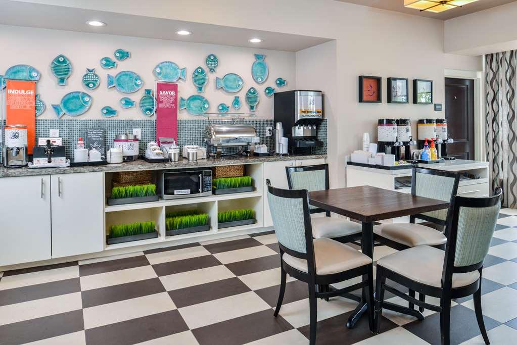 Hampton Inn Vero Beach Outlets Restaurant bilde